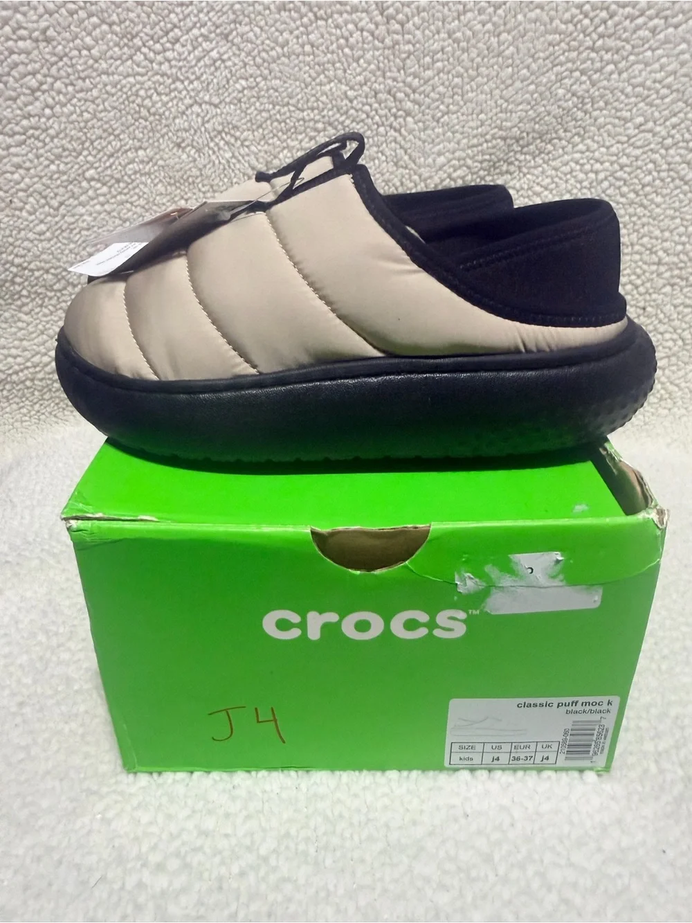 CROCS  Classic Puff Mocc Slip-On in Beige and Black